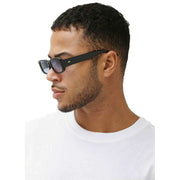 messyweekend-black-roxie-sunglasses-33598661