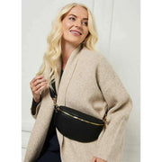 elie-beaumont-black-large-sling-bag-34382058