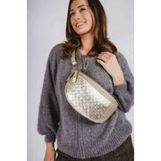 elie-beaumont-gold-woven-sling-bag-35927924