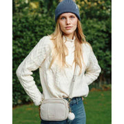 pom-pom-london-beige-original-crossbody-bag-35912404