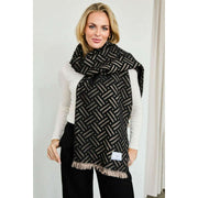 elie-beaumont-black-woven-winter-scarf-35930279