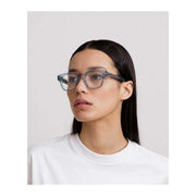 messyweekend-blue-austin-optics-blue-light-glasses-35942900