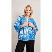 elie-beaumont-blue-serendipity-short-kimono-35924821