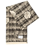 elie-beaumont-black-roses-on-checks-winter-scarf-35930221