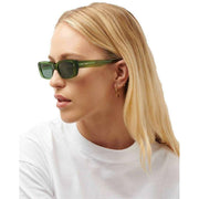 messyweekend-green-grace-bio-sunglasses-34443879