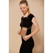 Hindbag Brown Bill Phone Bag